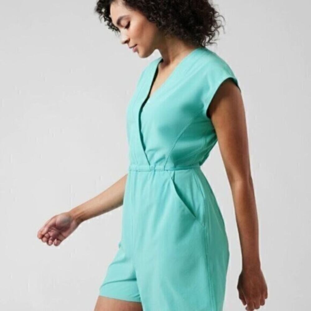 Athleta Marlow Romper Gulf Green Small Petite Sleeveless Tie‎ Waist Athleisure